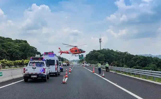 元阳高速公路汽车救援案例